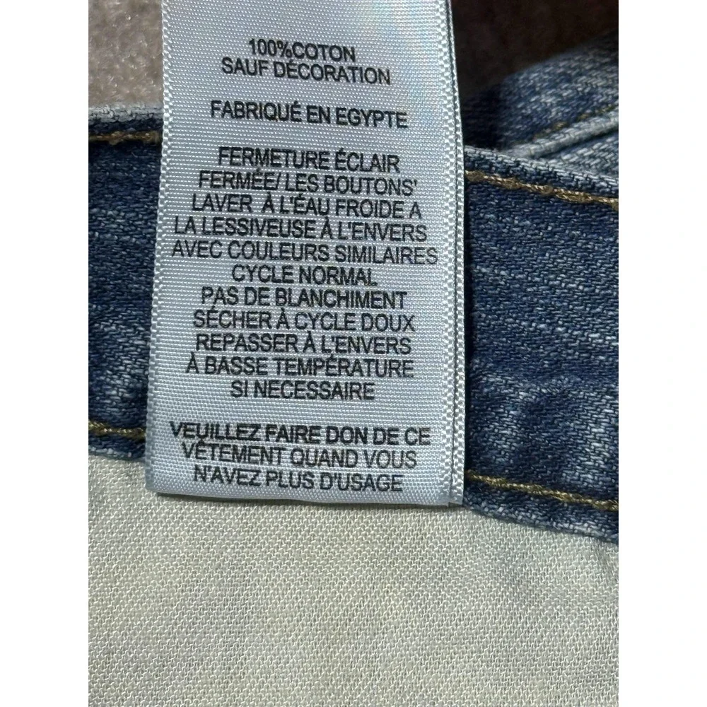 Levis levis 527